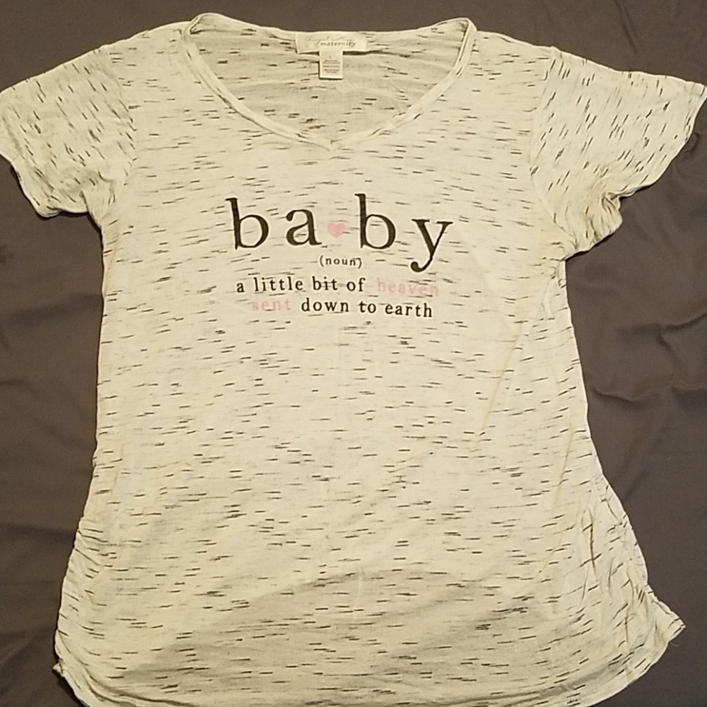 Maternity t shirt